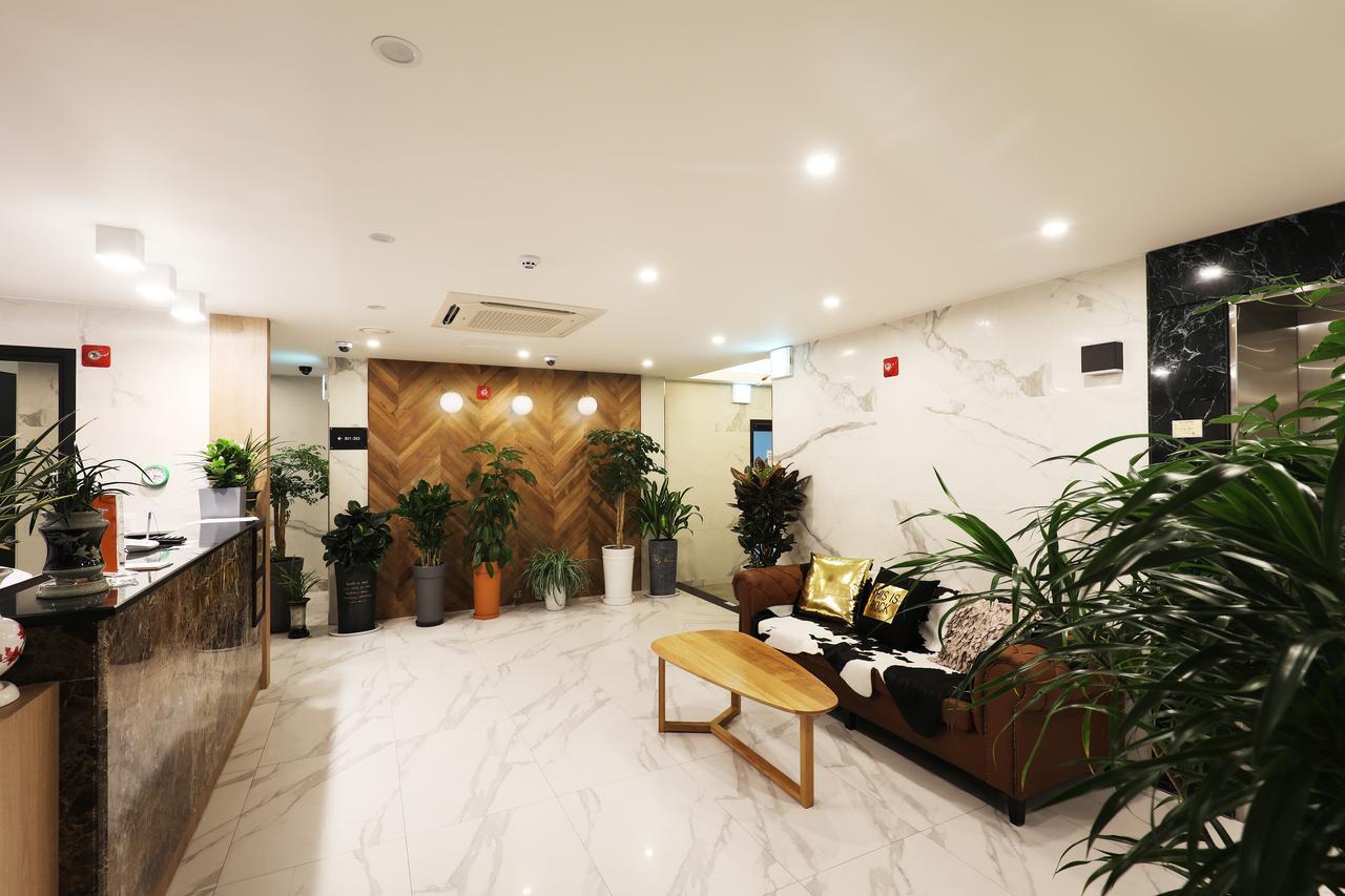 Sm Boutique Seoul